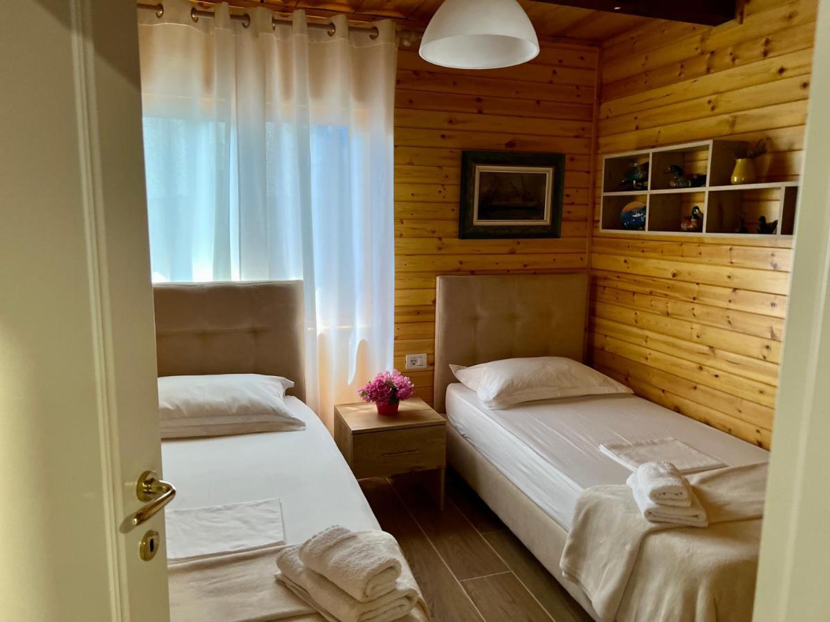 Vila Lulebore Velipojë Esterno foto